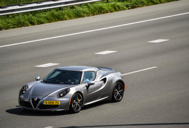 Alfa Romeo 4C Coupé