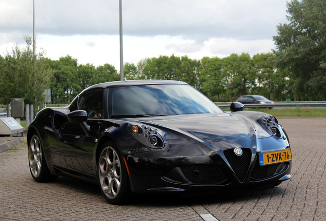 Alfa Romeo 4C Coupé