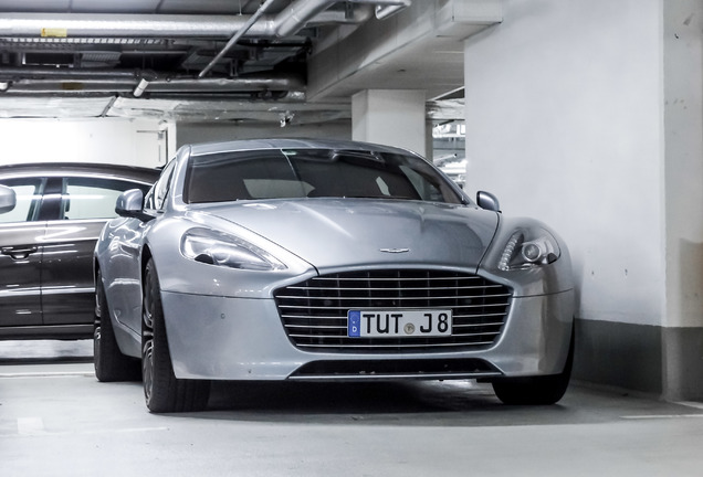 Aston Martin Rapide S