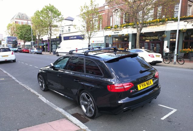 Audi RS4 Avant B8