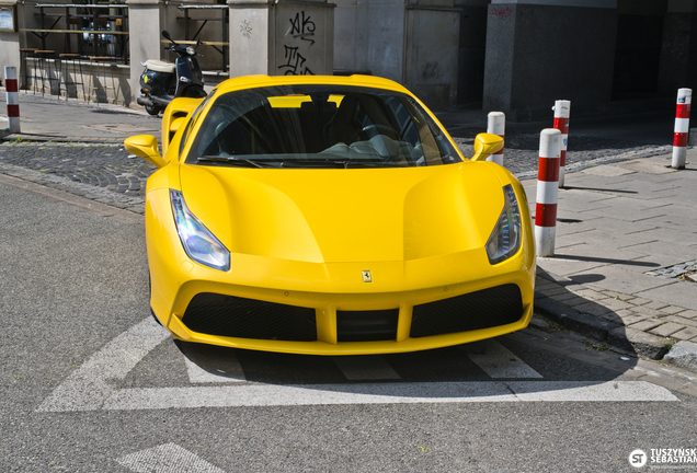 Ferrari 488 Spider