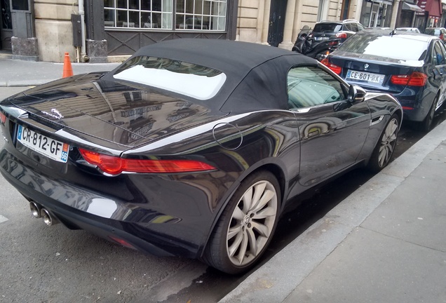 Jaguar F-TYPE S Convertible