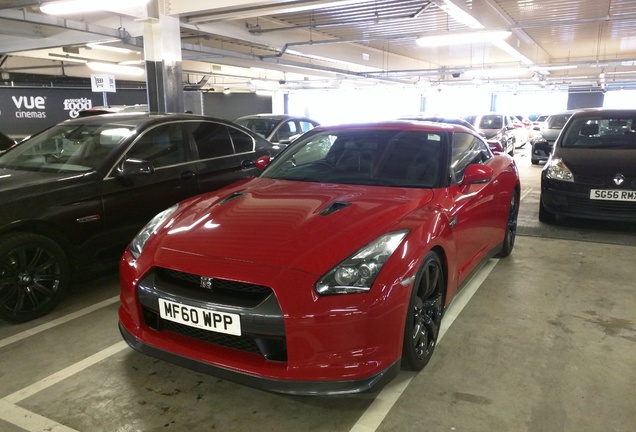 Nissan GT-R