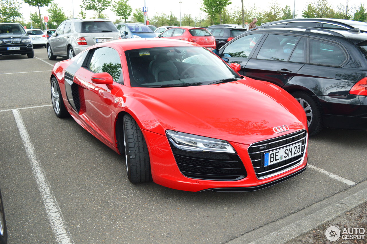 Audi R8 V10 2013