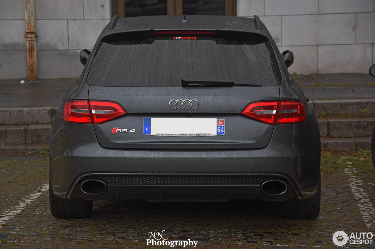 Audi RS4 Avant B8