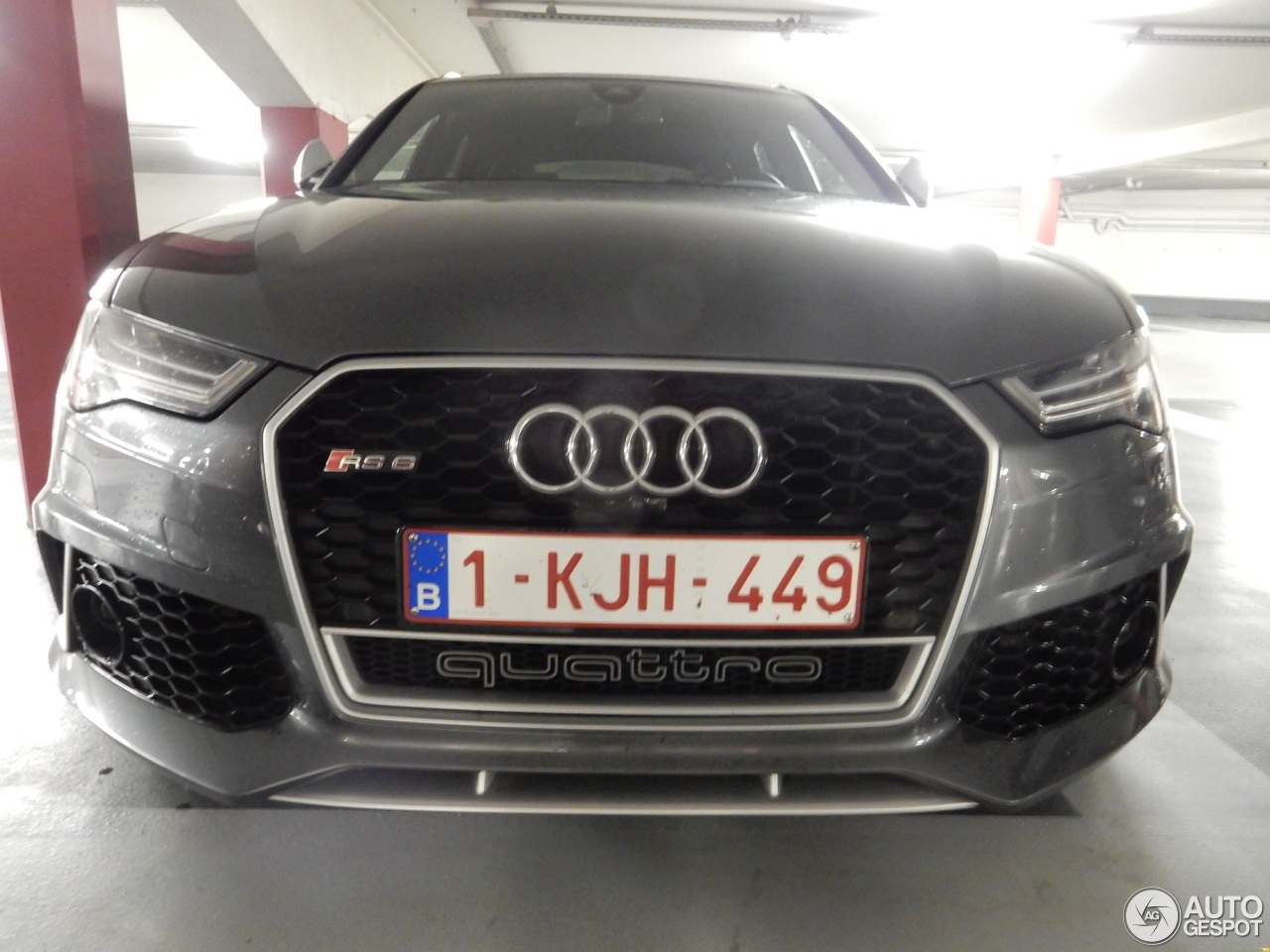 Audi RS6 Avant C7 2015