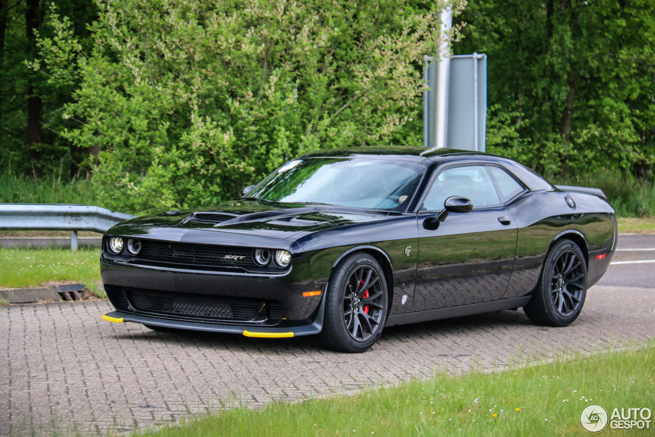 Dodge Challenger SRT Hellcat