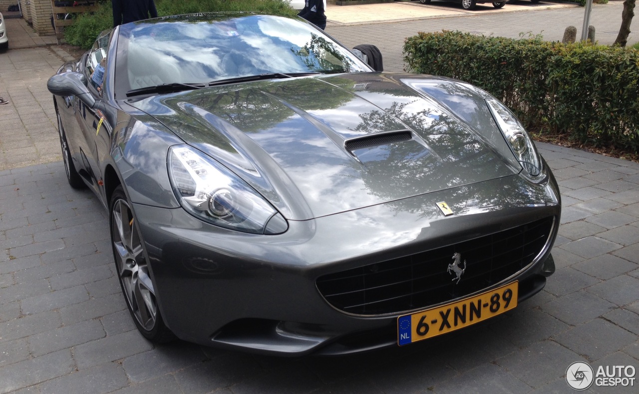 Ferrari California