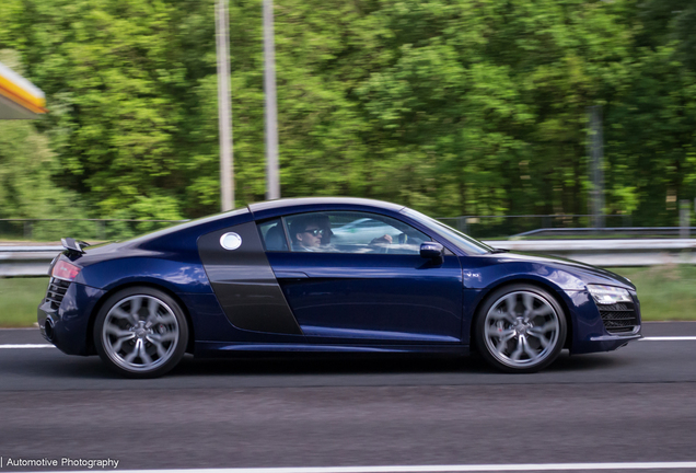 Audi R8 V10 2013