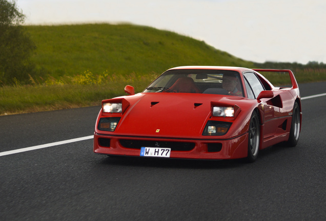 Ferrari F40