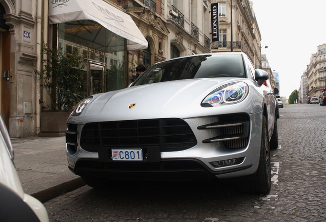 Porsche 95B Macan Turbo