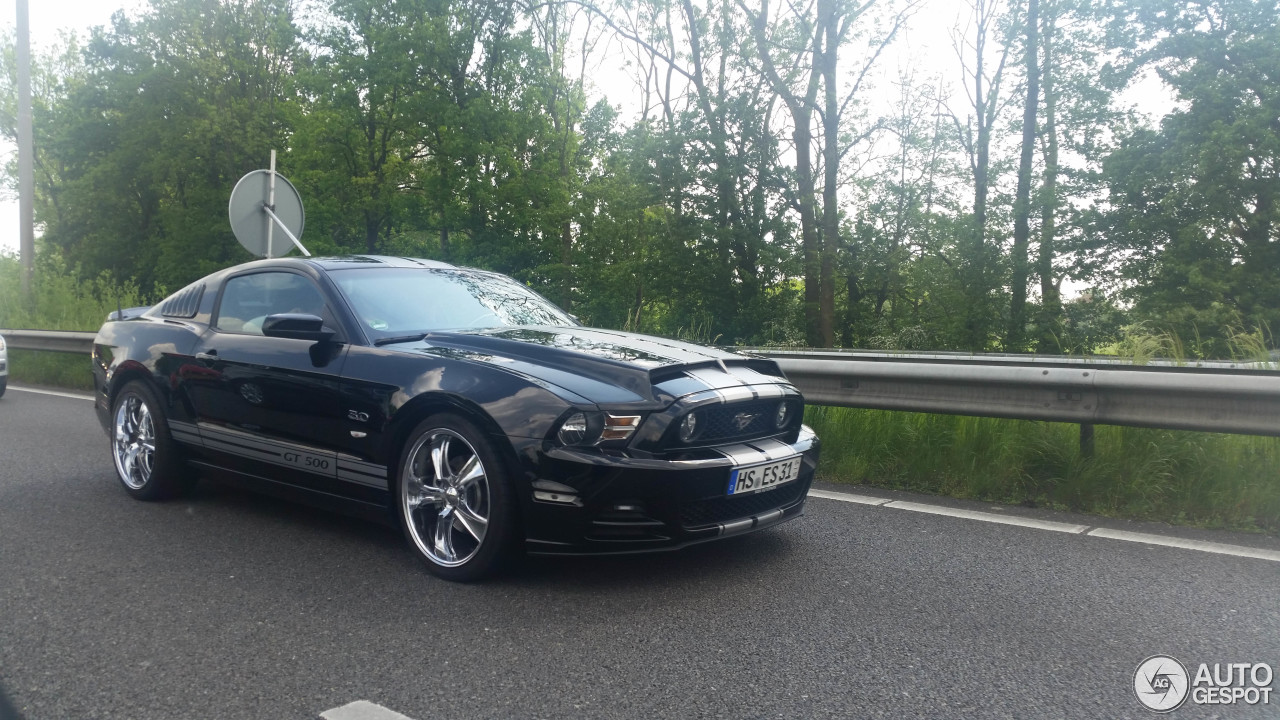 Ford Mustang GT 2013