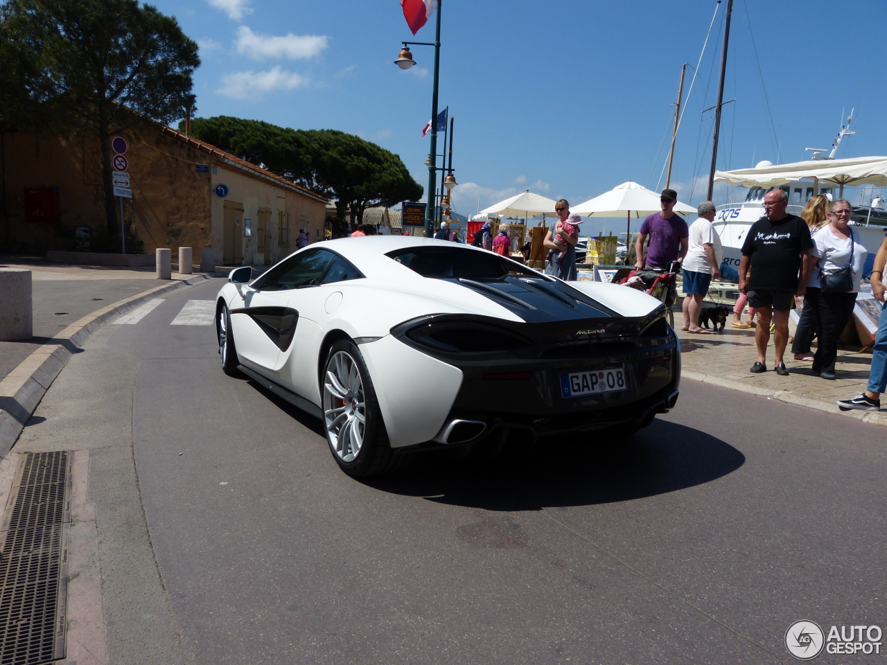 McLaren 570S