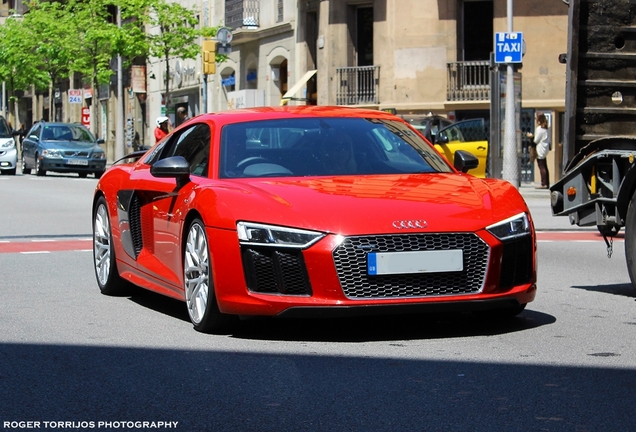 Audi R8 V10 Plus 2015