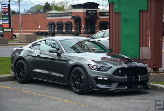 Ford Mustang Shelby GT350 2015