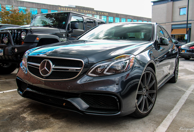 Mercedes-Benz E 63 AMG S W212