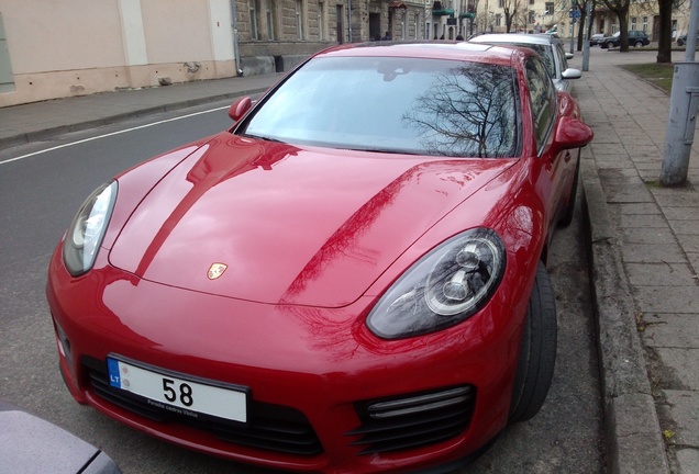 Porsche 970 Panamera GTS MkII