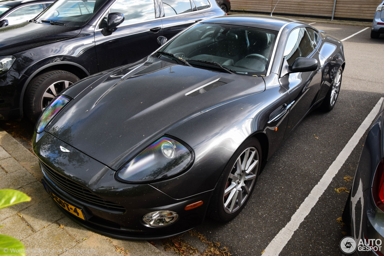 Aston Martin Vanquish S