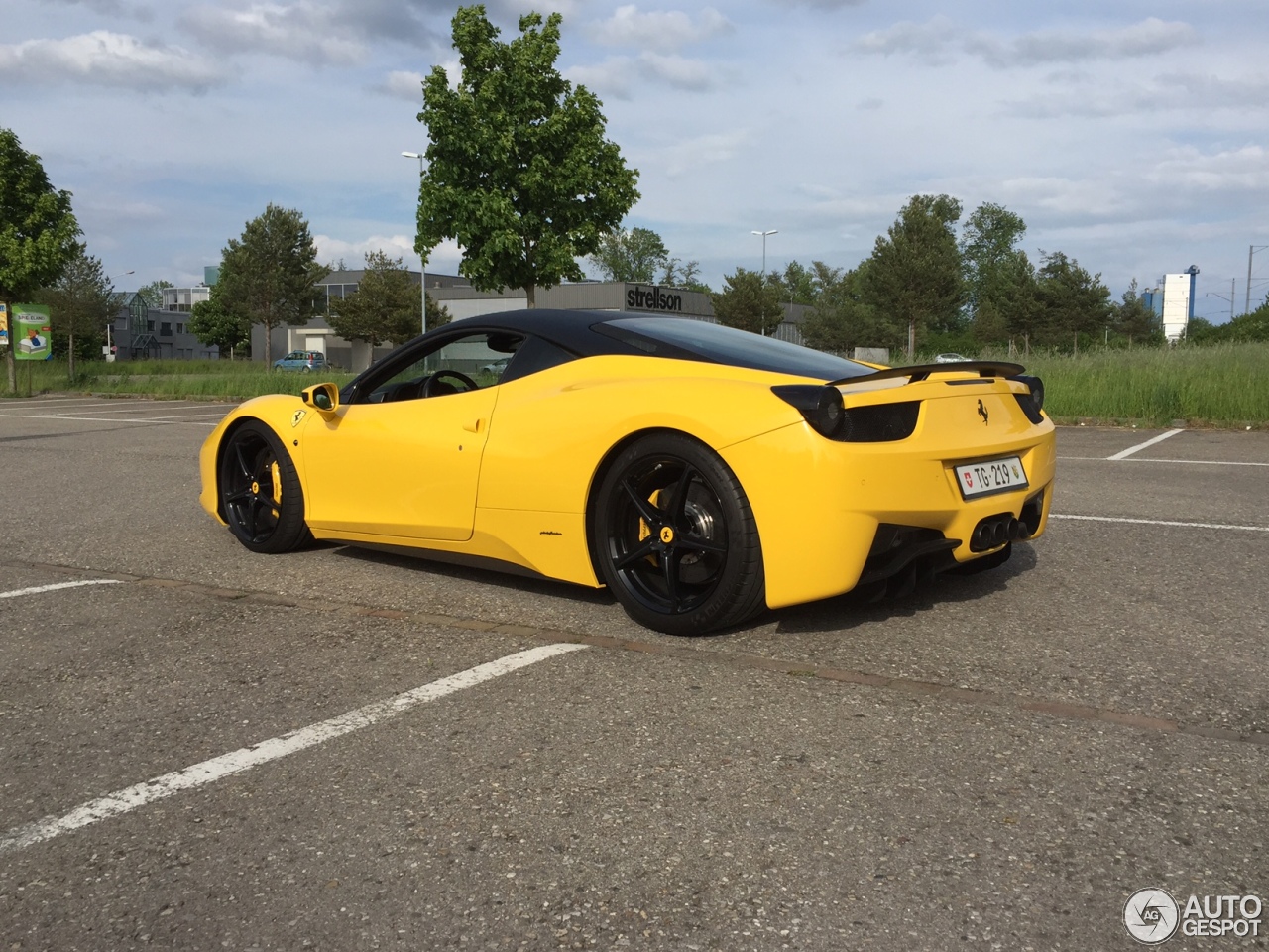 Ferrari 458 Italia Novitec Rosso