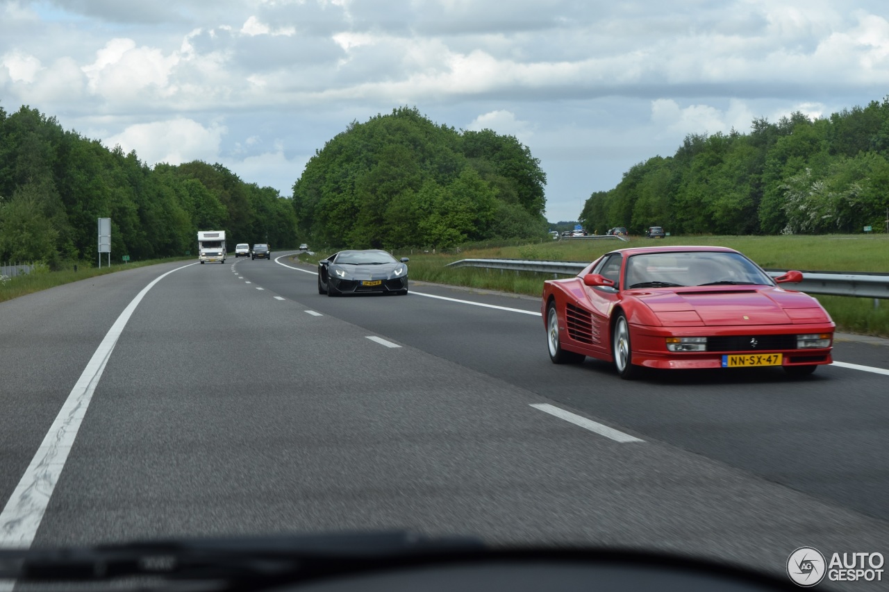 Lamborghini Aventador LP700-4 Roadster