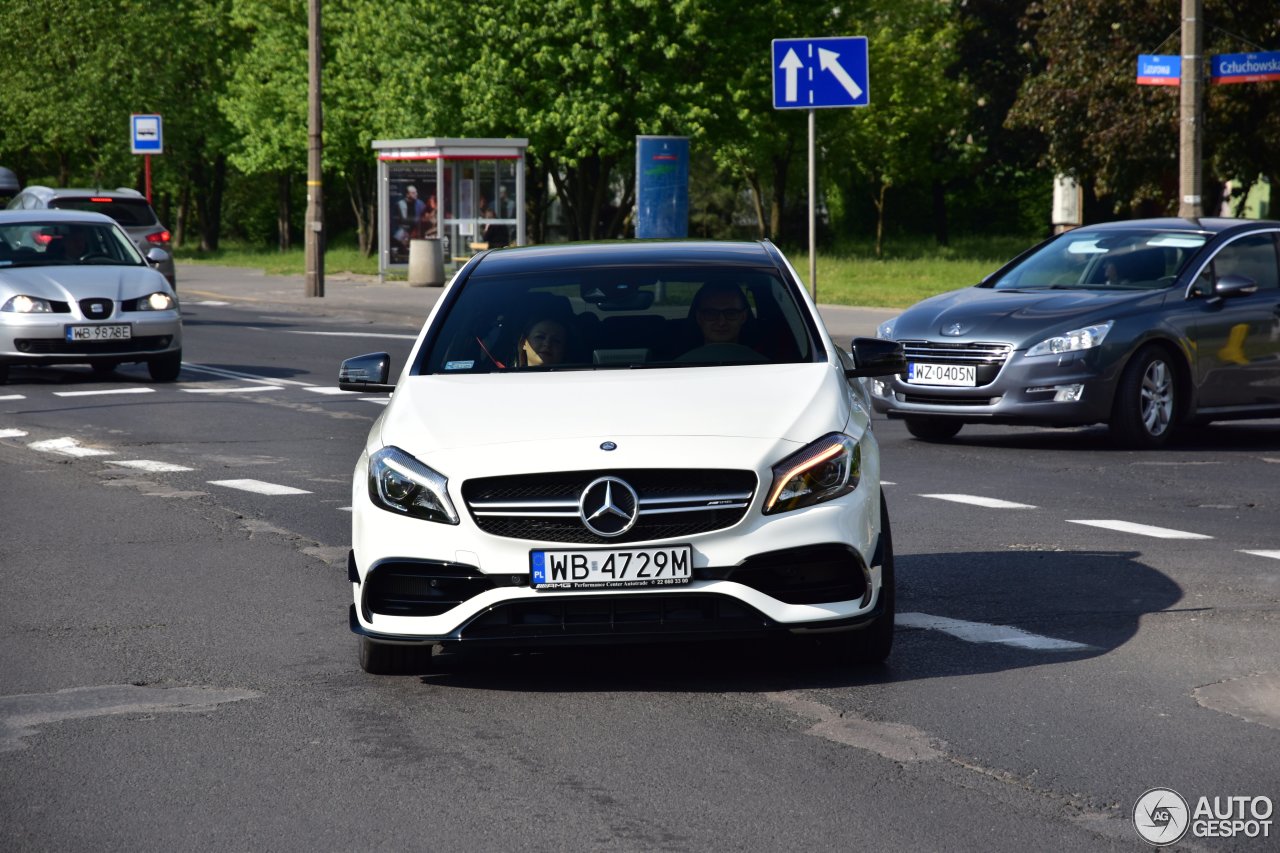 Mercedes-AMG A 45 W176 2015