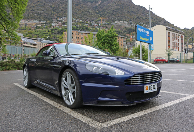 Aston Martin DBS Volante