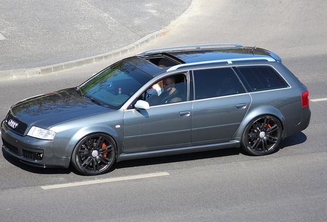 Audi RS6 Avant C5