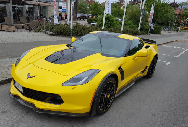 Chevrolet Corvette C7 Z06 R Edition