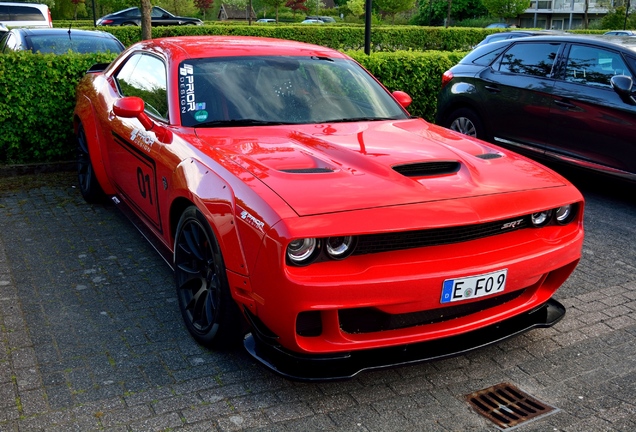 Dodge Challenger SRT Hellcat Prior Design