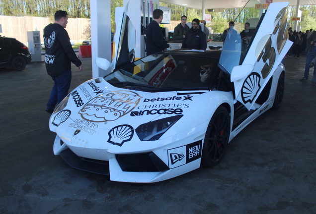 Lamborghini Aventador LP700-4 Roadster