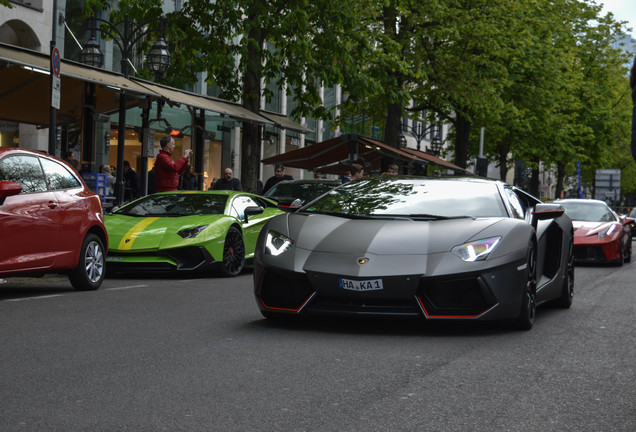 Lamborghini Aventador LP700-4 Roadster Pirelli Edition