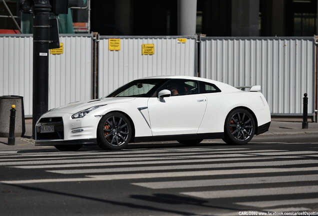 Nissan GT-R 2014