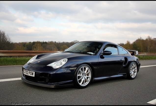 Porsche 996 GT2