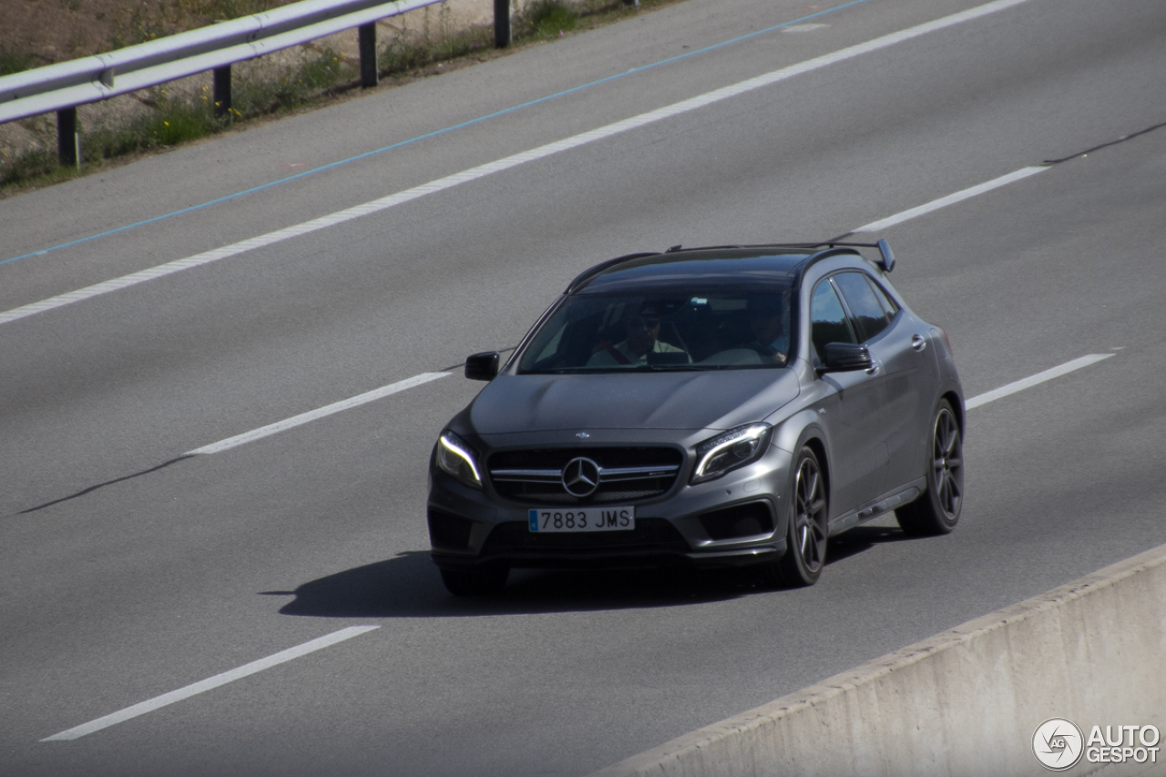 Mercedes-Benz GLA 45 AMG X156