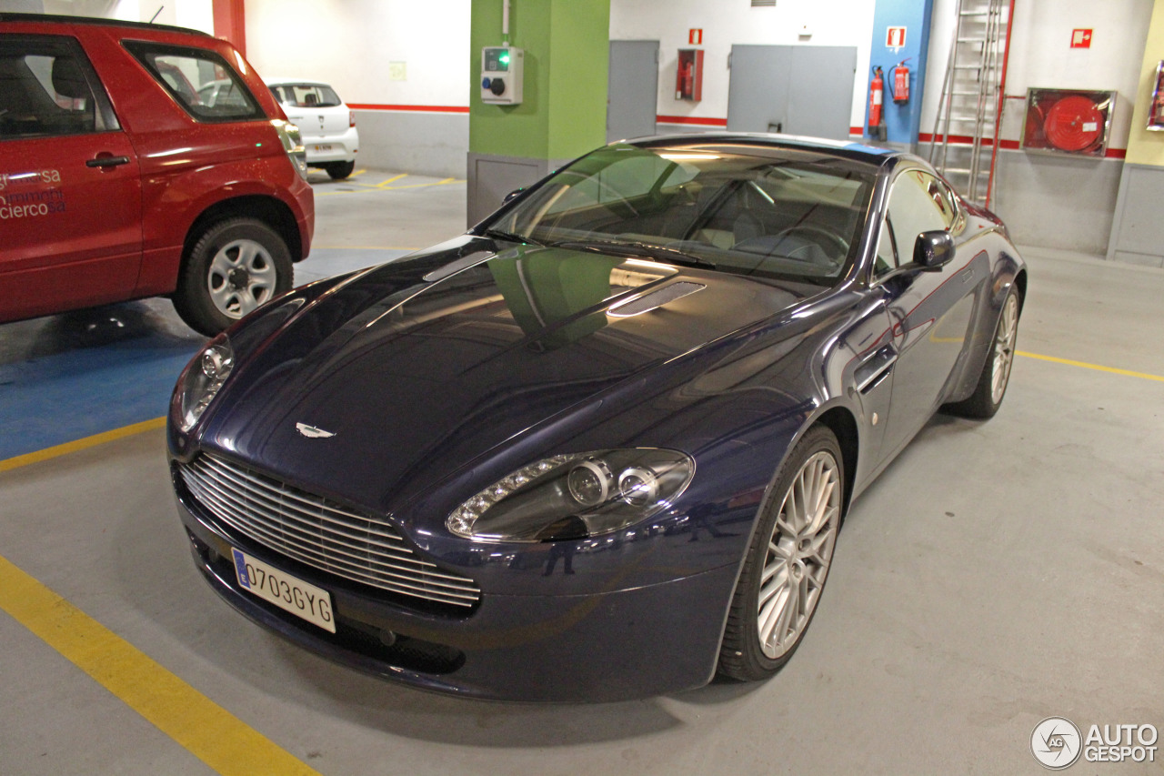 Aston Martin V8 Vantage