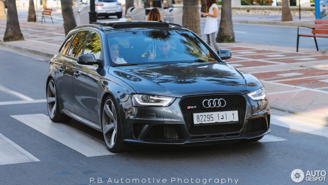 Audi RS4 Avant B8