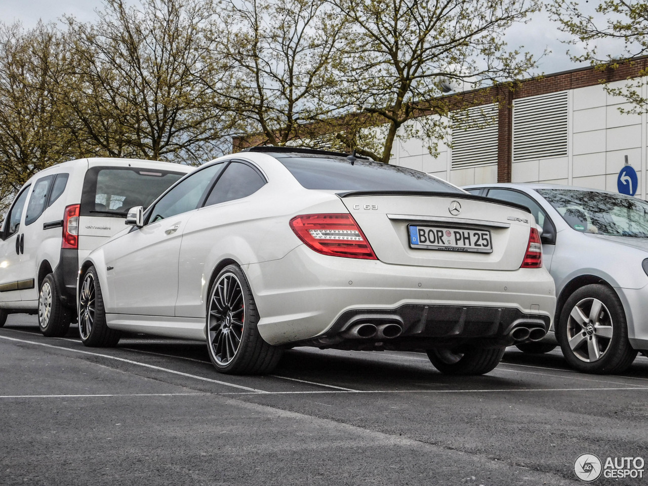 Mercedes-Benz C 63 AMG Coupé