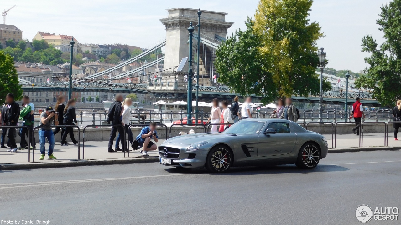 Mercedes-Benz SLS AMG GT