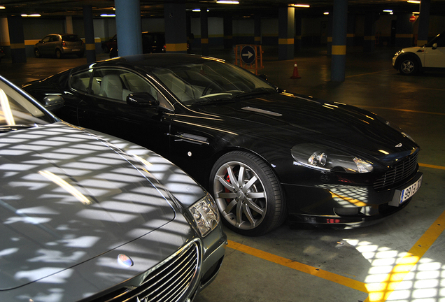 Aston Martin DB9