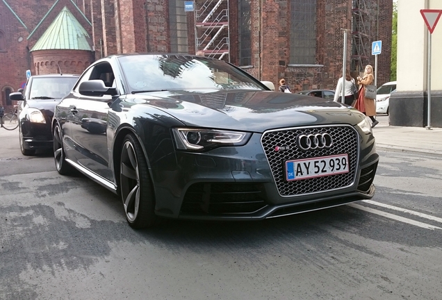 Audi RS5 B8 2012