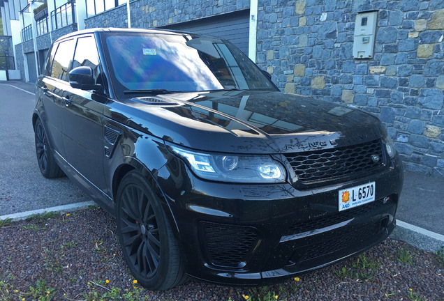 Land Rover Range Rover Sport SVR