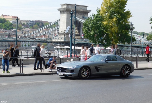 Mercedes-Benz SLS AMG GT