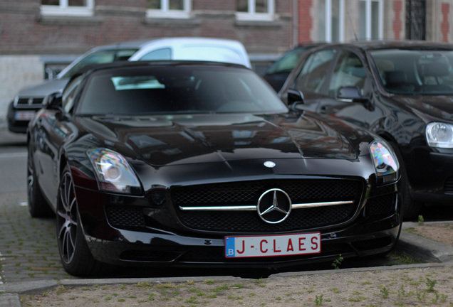 Mercedes-Benz SLS AMG GT Roadster