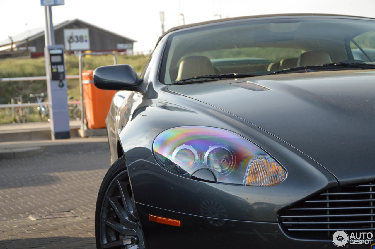 Aston Martin DB9 Volante