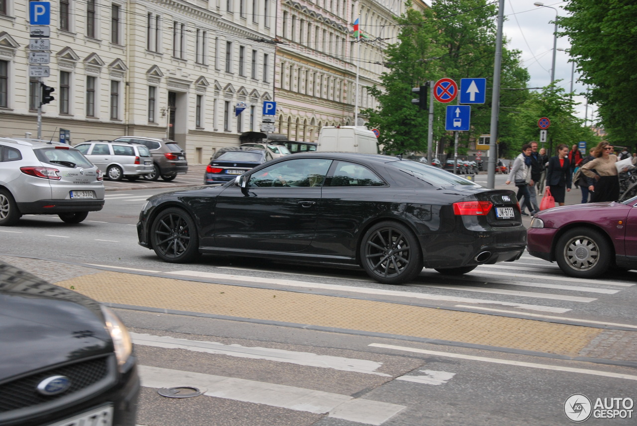 Audi RS5 B8 2012