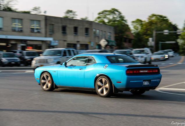 Dodge Challenger SRT-8