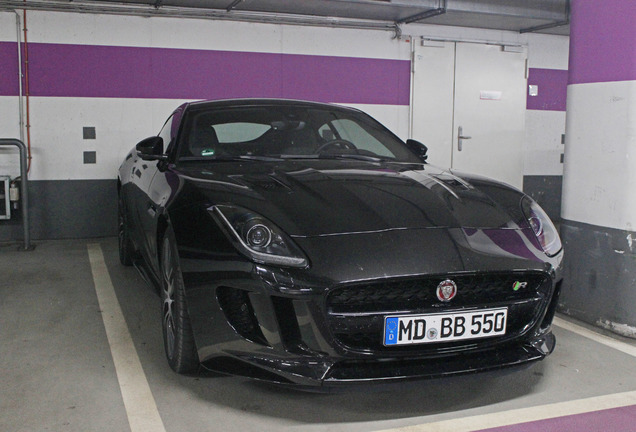 Jaguar F-TYPE R AWD Coupé