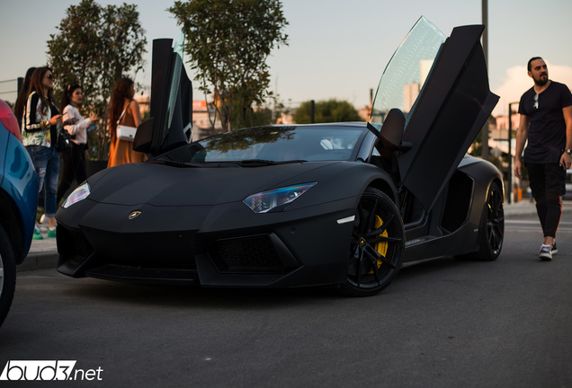 Lamborghini Aventador LP700-4 Roadster