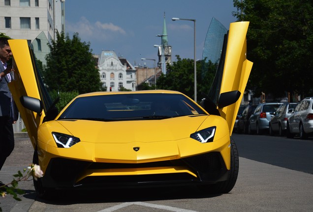 Lamborghini Aventador LP750-4 SuperVeloce