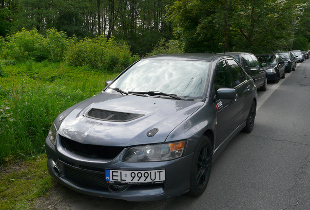 Mitsubishi Lancer Evolution IX